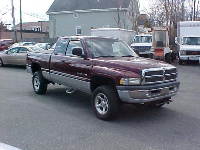 2000 Dodge Ram Pickup Unknown