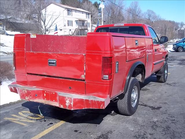 2000 Dodge Ram Pickup Base