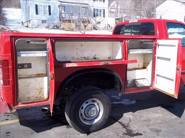 2000 Dodge Ram Pickup Base