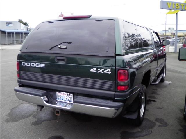 2000 Dodge Ram Pickup BOX