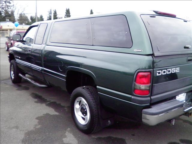 2000 Dodge Ram Pickup BOX