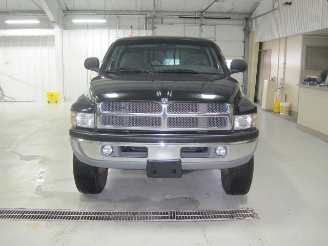 2000 Dodge Ram Pickup 2WD 4dr Ultimate