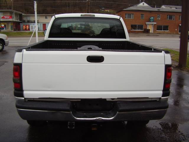 2001 Dodge Ram Pickup Base