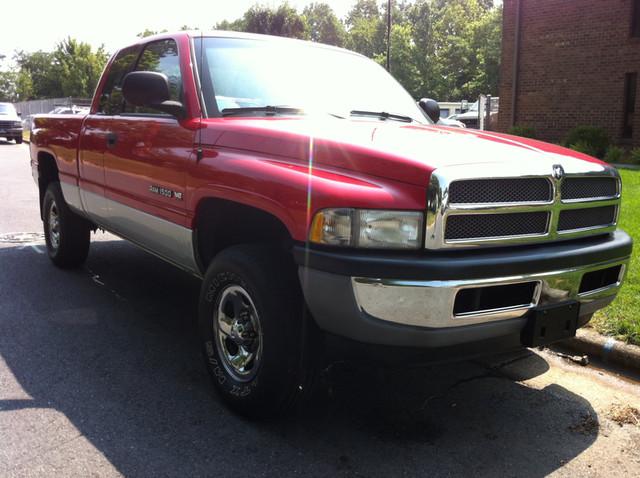 2001 Dodge Ram Pickup Base