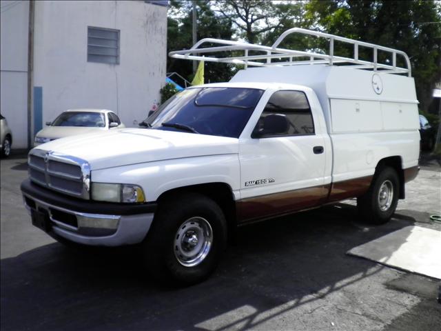 2001 Dodge Ram Pickup Base