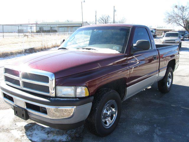 2001 Dodge Ram Pickup T Chairs