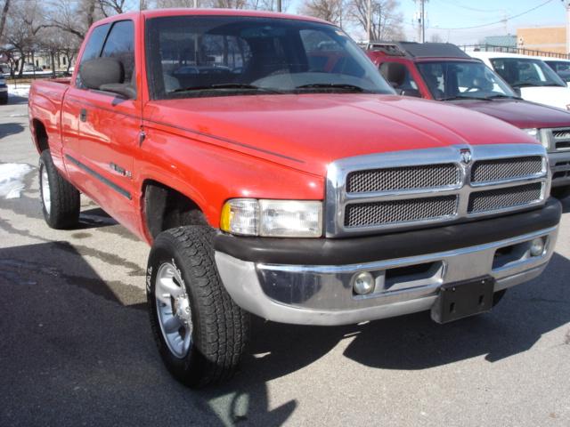 2001 Dodge Ram Pickup Crew Cab Standard Box 4-wheel Drive LTZ