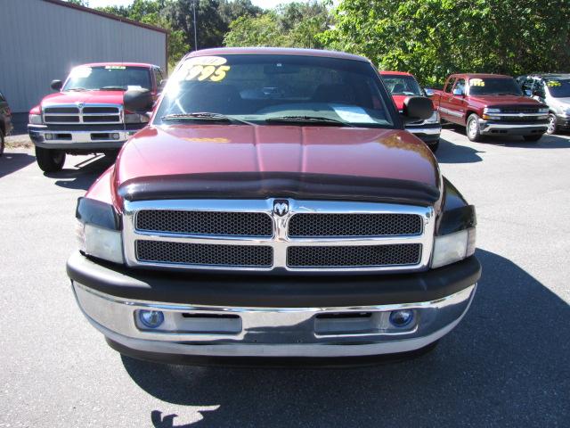 2001 Dodge Ram Pickup Base