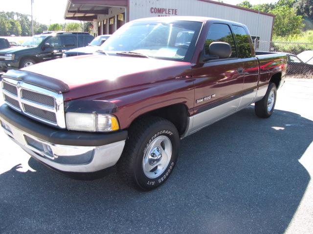 2001 Dodge Ram Pickup Base