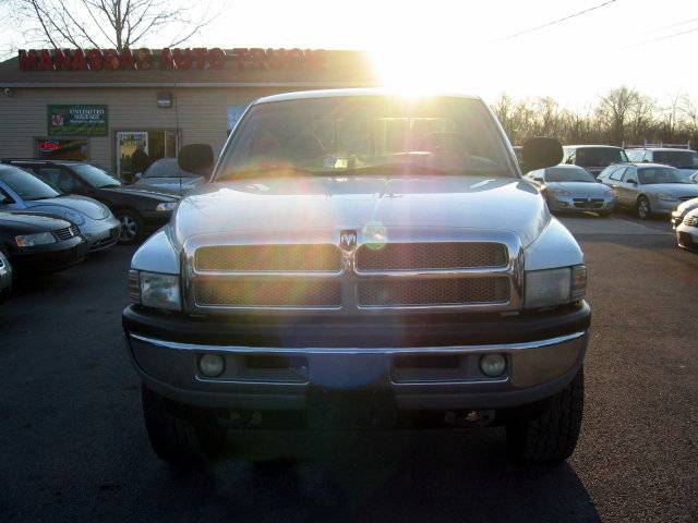 2001 Dodge Ram Pickup SLT