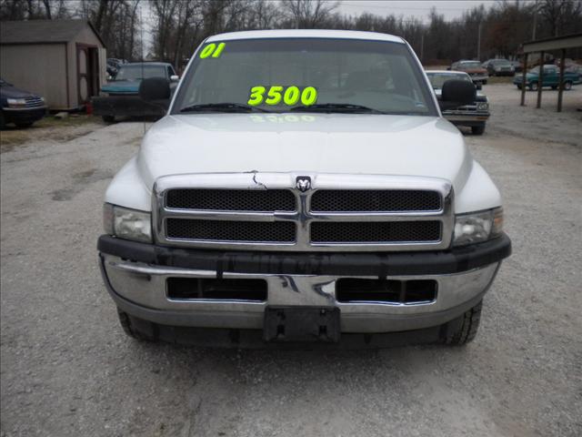 2001 Dodge Ram Pickup Base