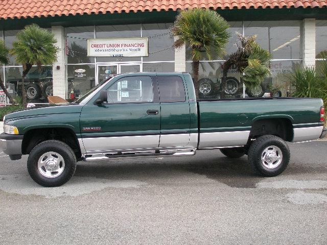 2001 Dodge Ram Pickup Crew Cab Standard Box 4-wheel Drive LTZ