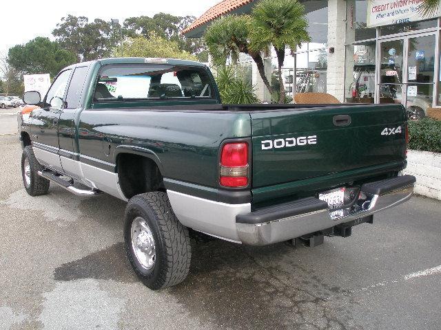 2001 Dodge Ram Pickup Crew Cab Standard Box 4-wheel Drive LTZ