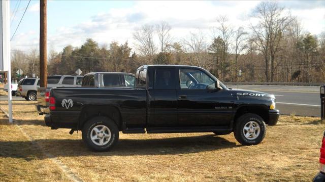 2001 Dodge Ram Pickup Crew Cab Standard Box 4-wheel Drive LTZ