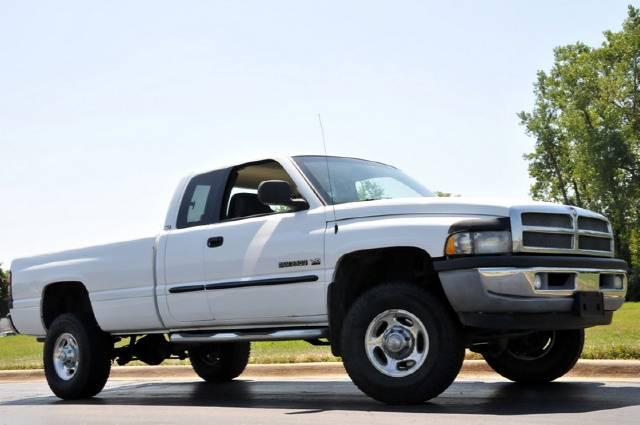 2001 Dodge Ram Pickup Base