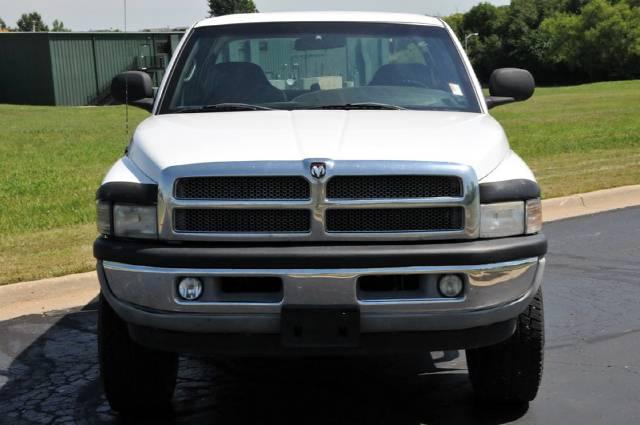 2001 Dodge Ram Pickup Base