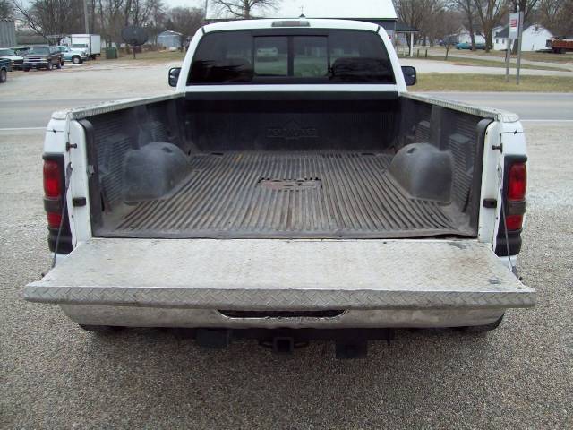 2001 Dodge Ram Pickup SLT