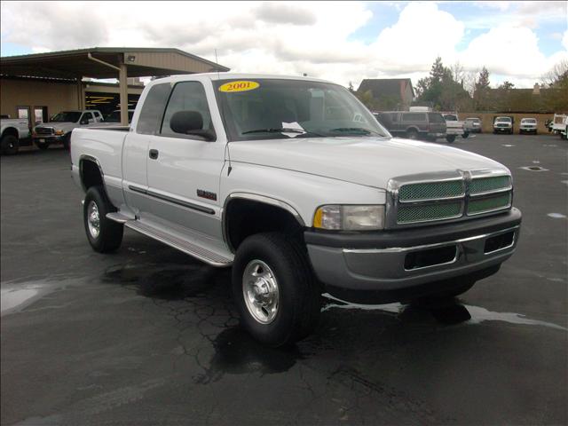 2001 Dodge Ram Pickup HT