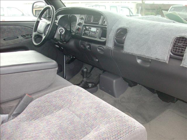 2001 Dodge Ram Pickup HT