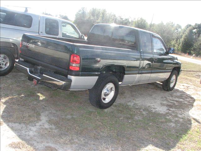 2001 Dodge Ram Pickup Base