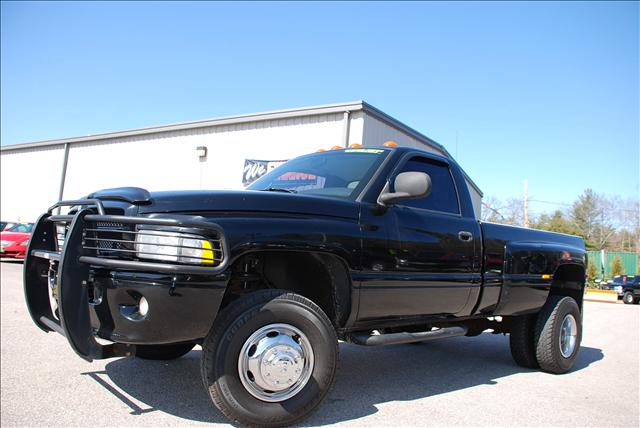 2001 Dodge Ram Pickup Modified