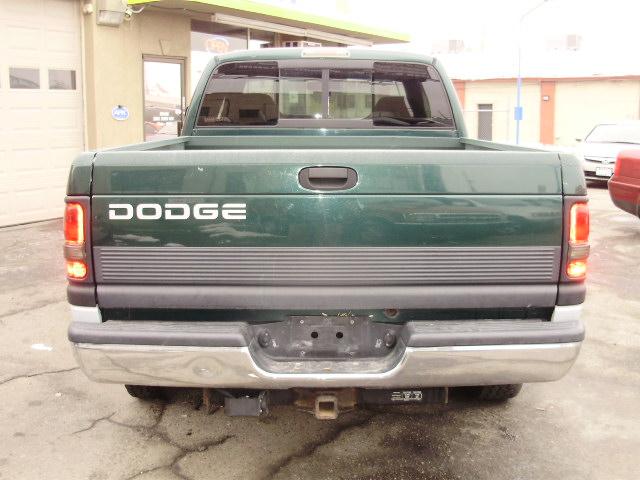 2001 Dodge Ram Pickup Base