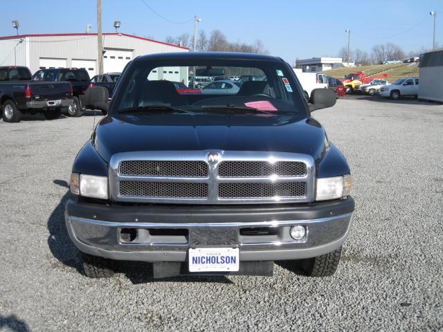 2001 Dodge Ram Pickup Crew Cab 4-wheel Drive LTZ