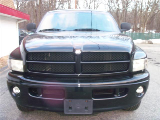 2001 Dodge Ram Pickup 1500 LT 4WD