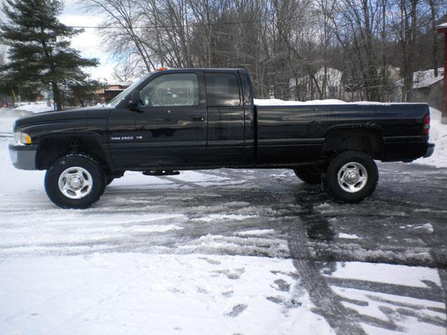 2001 Dodge Ram Pickup 1500 LT 4WD