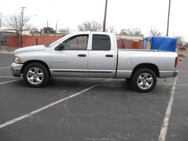 2002 Dodge Ram Pickup Base