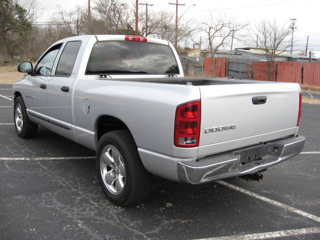 2002 Dodge Ram Pickup Base