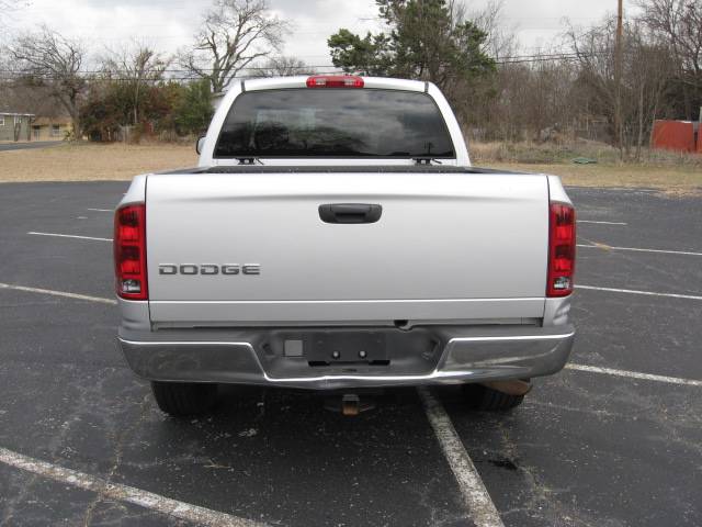 2002 Dodge Ram Pickup Base