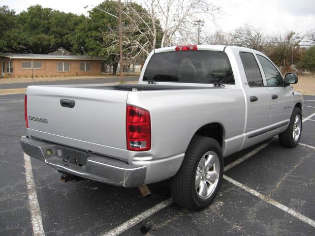 2002 Dodge Ram Pickup Base