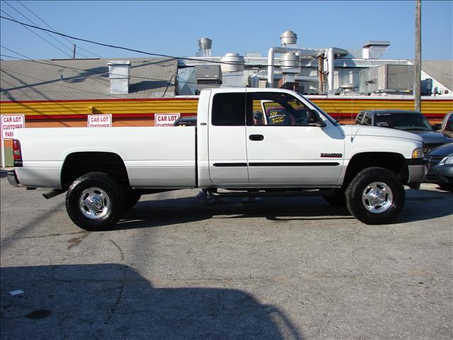 2002 Dodge Ram Pickup MGGT Coupe