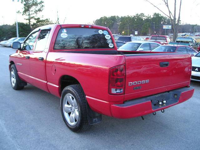 2002 Dodge Ram Pickup Base