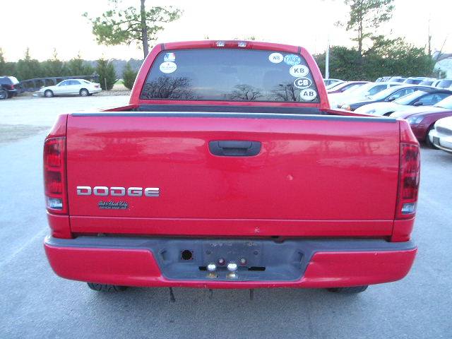 2002 Dodge Ram Pickup Base