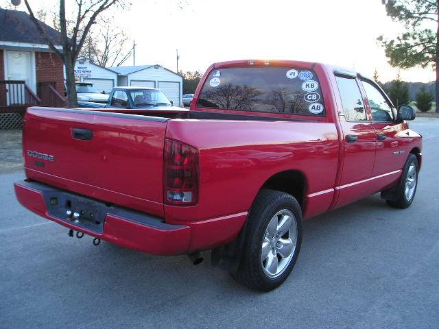 2002 Dodge Ram Pickup Base