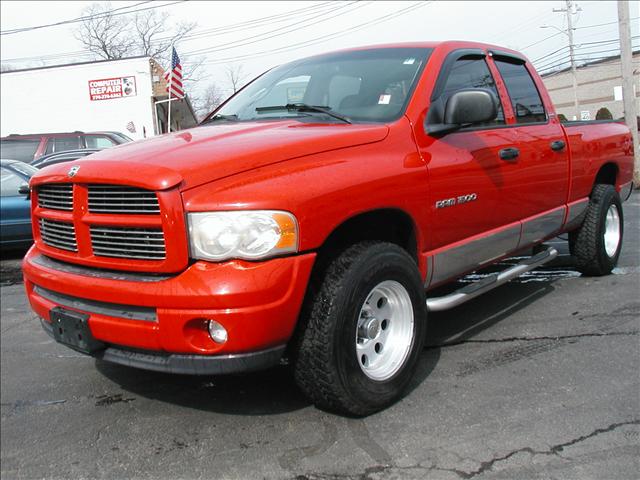 2002 Dodge Ram Pickup Base