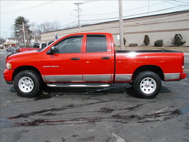 2002 Dodge Ram Pickup Base