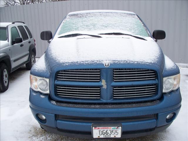 2002 Dodge Ram Pickup Base