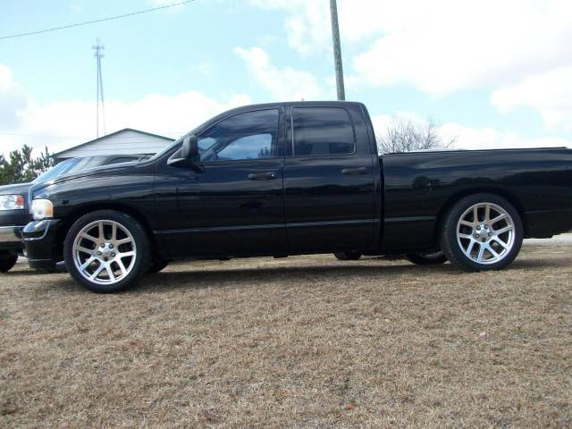 2003 Dodge Ram Pickup SLT