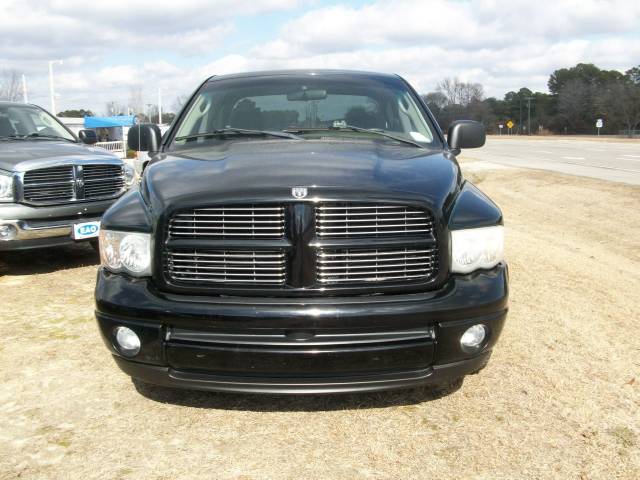 2003 Dodge Ram Pickup SLT