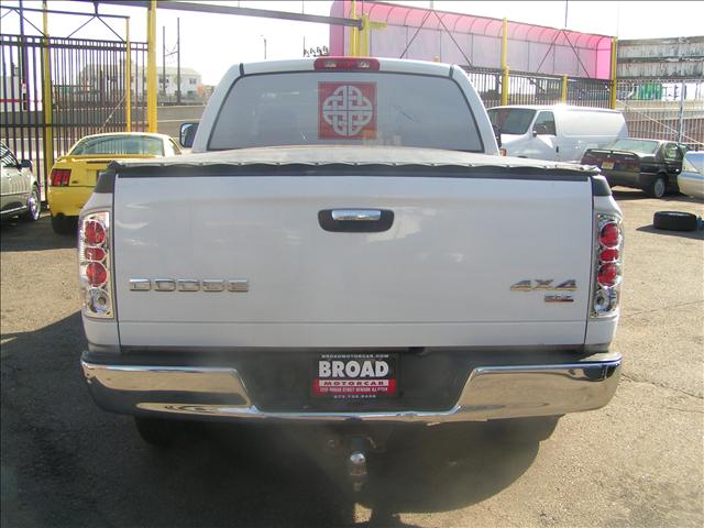 2003 Dodge Ram Pickup SLT