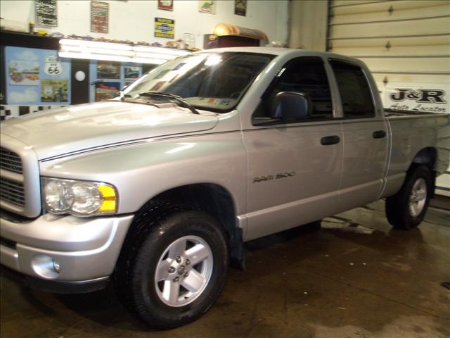 2003 Dodge Ram Pickup 323i 4dr Sdn Sedan