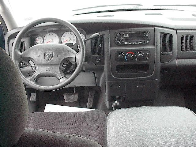 2003 Dodge Ram Pickup SLT