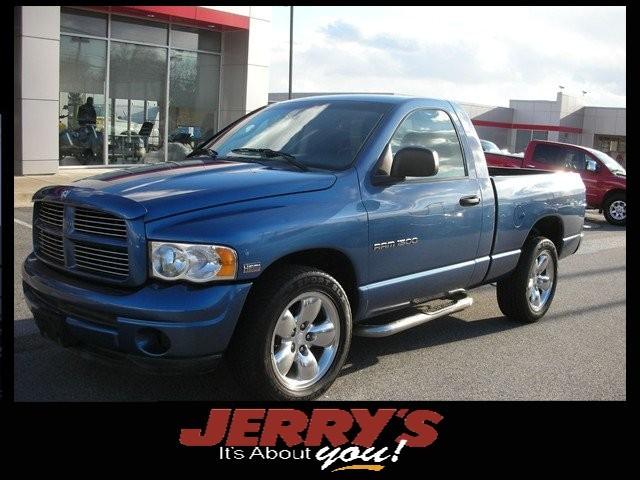 2003 Dodge Ram Pickup SLT