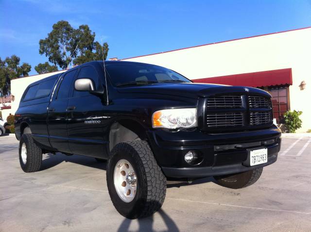 2003 Dodge Ram Pickup SL2