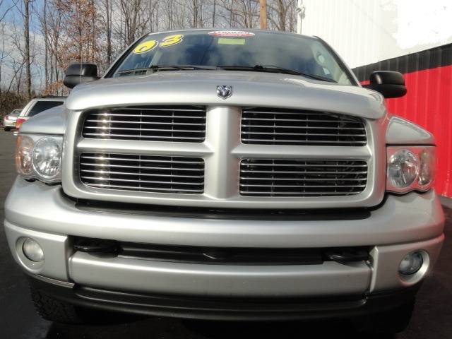 2003 Dodge Ram Pickup 1500 Crew Cab