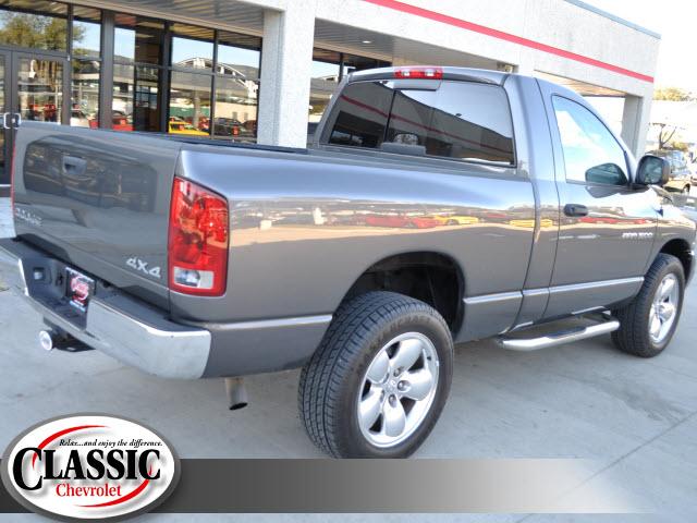 2003 Dodge Ram Pickup SLT