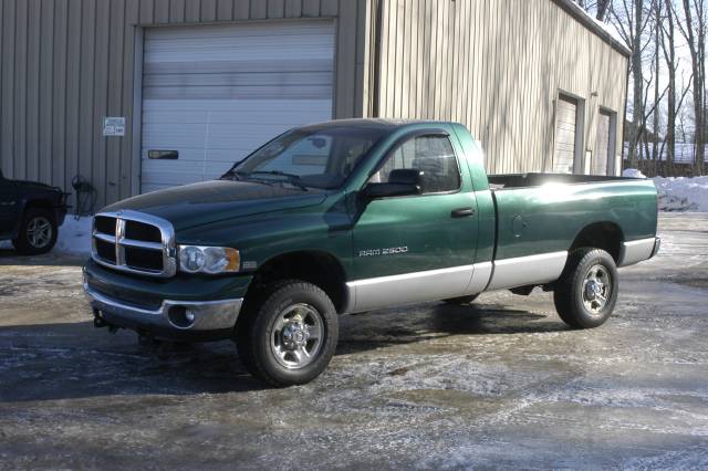 2003 Dodge Ram Pickup Sport